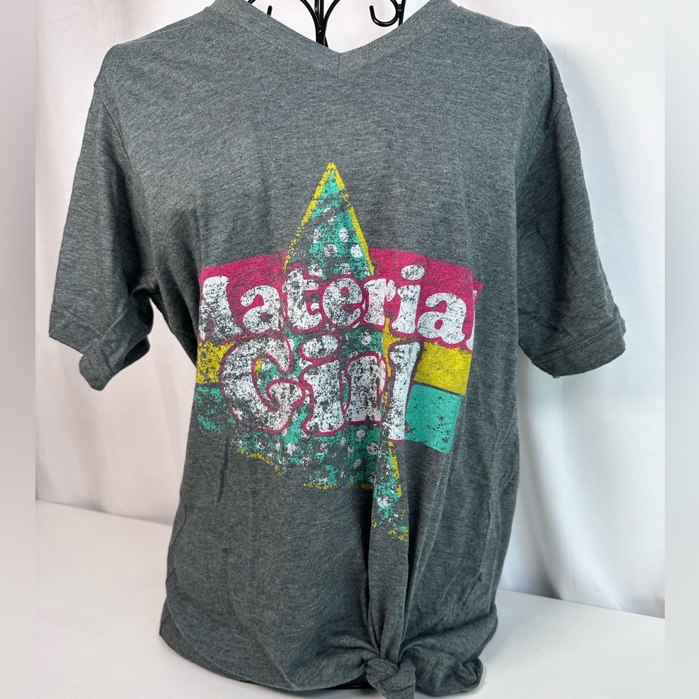 ~Material Girl | Graphic Tee | NWT | Sz Large ~